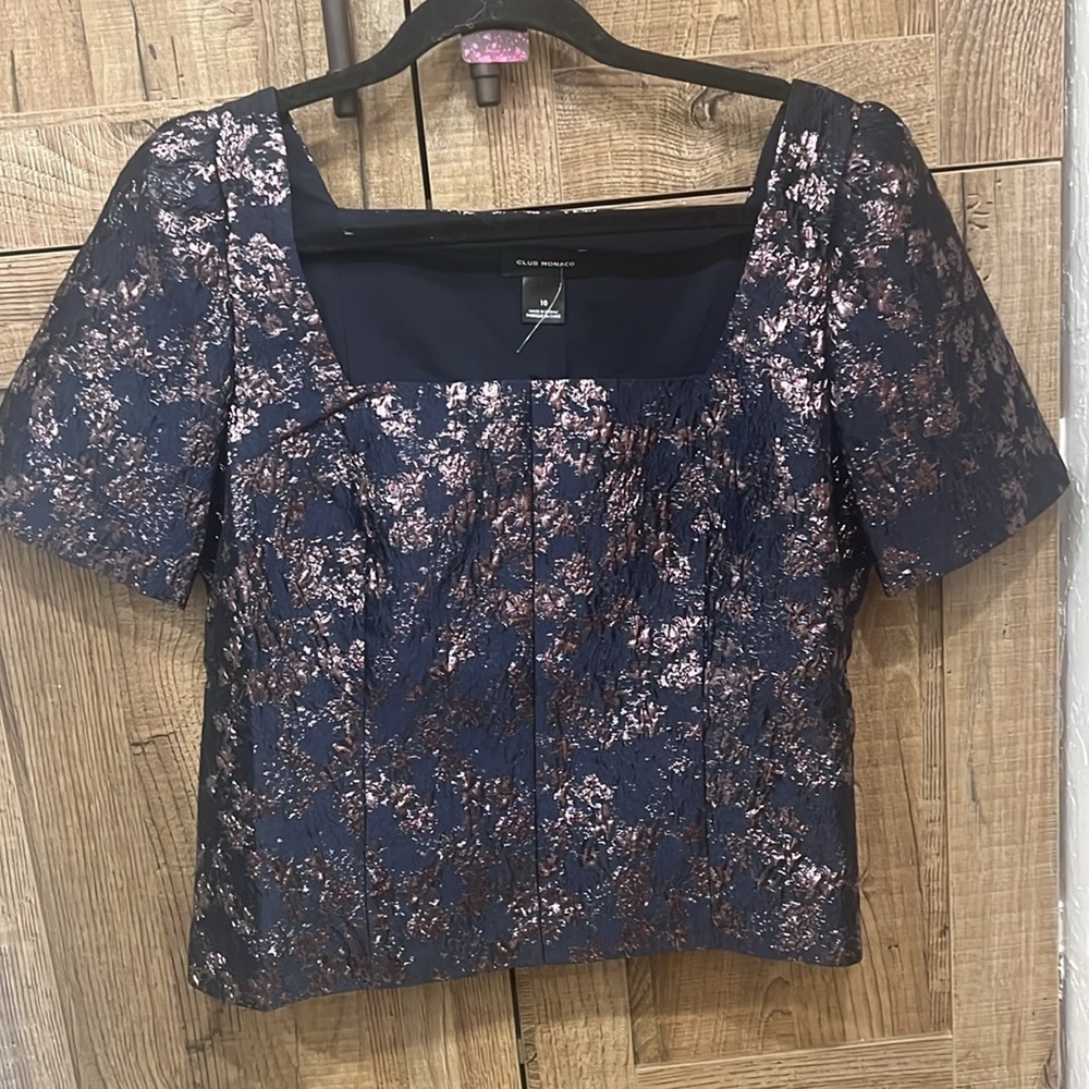 NWOT Brocade Puff Sleeve Blouse - Picture 4 of 6